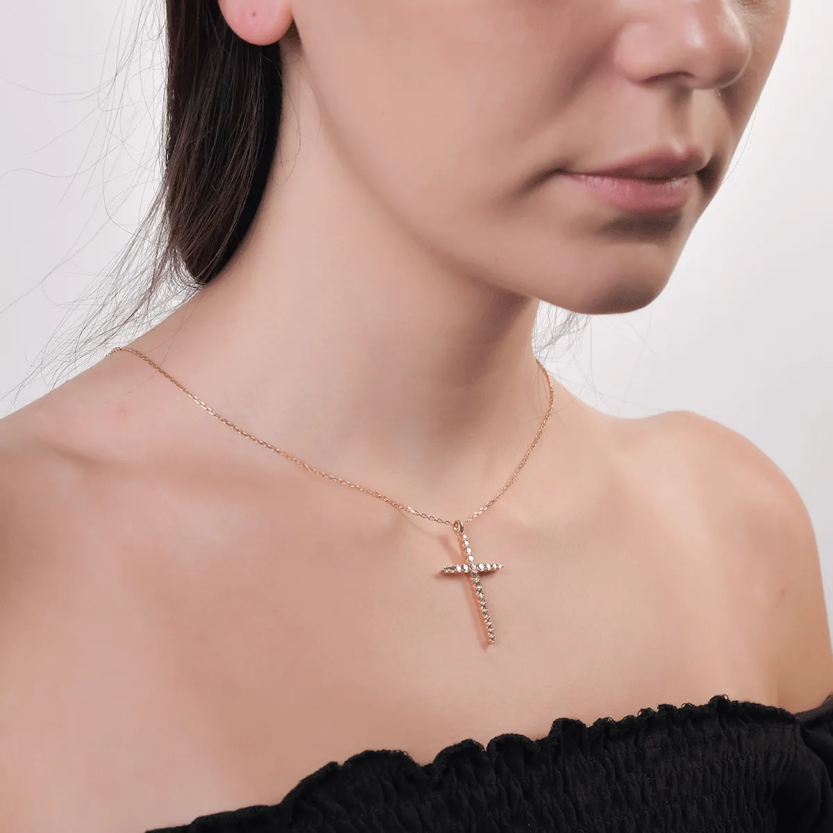 18K rose gold cross pendant necklace with 1ct brown diamonds