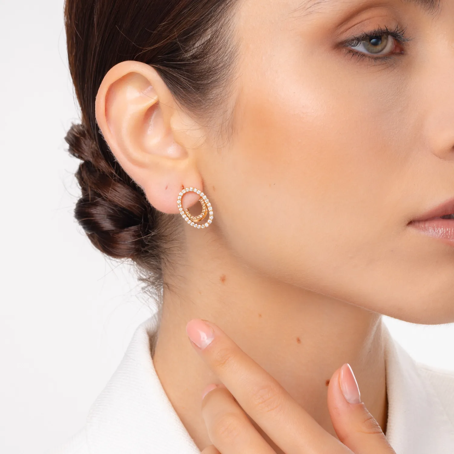 Kolczyki z 18K różowego złota z 0.41ct brązowymi diamentami i 0.8ct bezbarwnymi diamentami