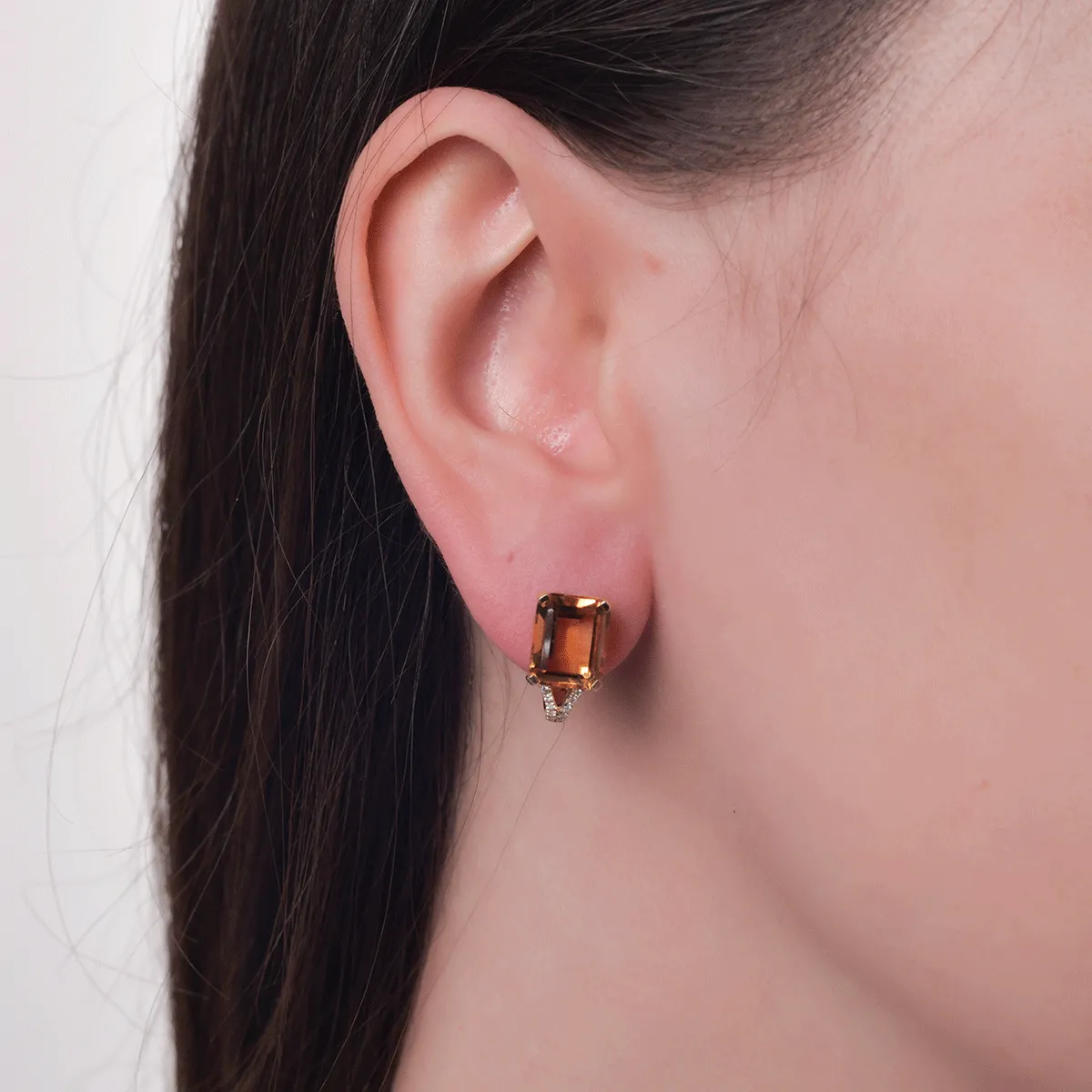 Kolczyki z żółtego 18K złota z 6.3ct cytrynem i 0.08ct diamentami