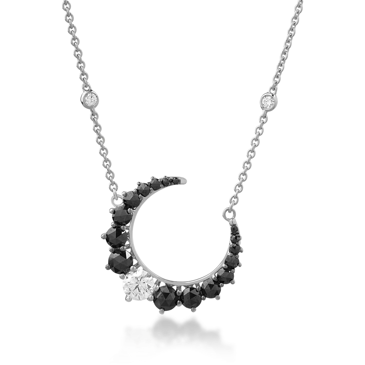 Teilor Lant cu pandantiv semiluna din aur alb cu diamante negre taietura rose de 1.03ct si diamante incolore de 0.65ct