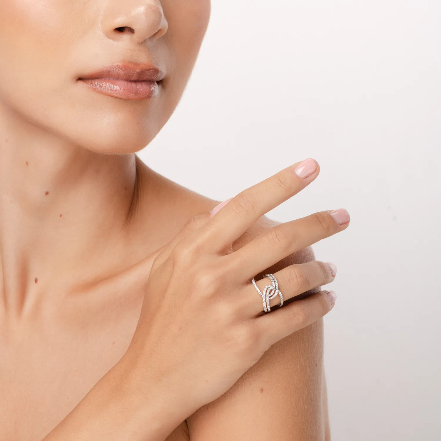 Inel din aur alb cu diamante de 0.47ct