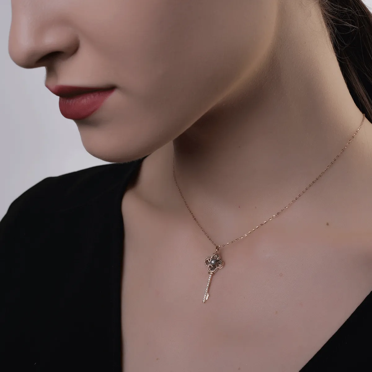 Колие с висулка от 18K розово злато с 0.017ct диамант и 0.047ct диаманти