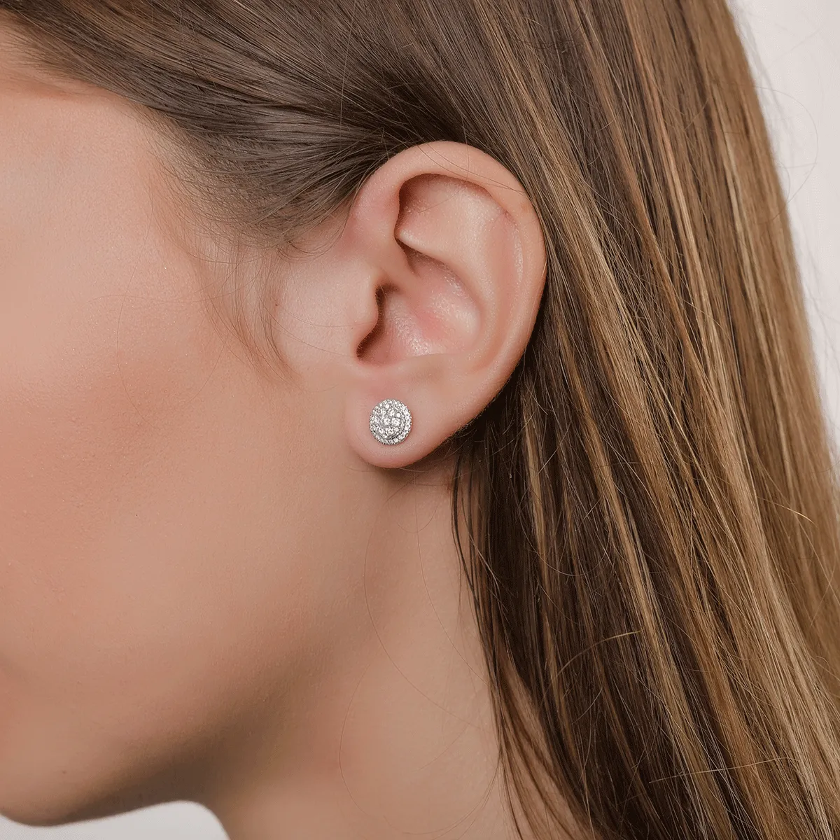 Cercei din aur alb-roz cu diamante de 0.661ct