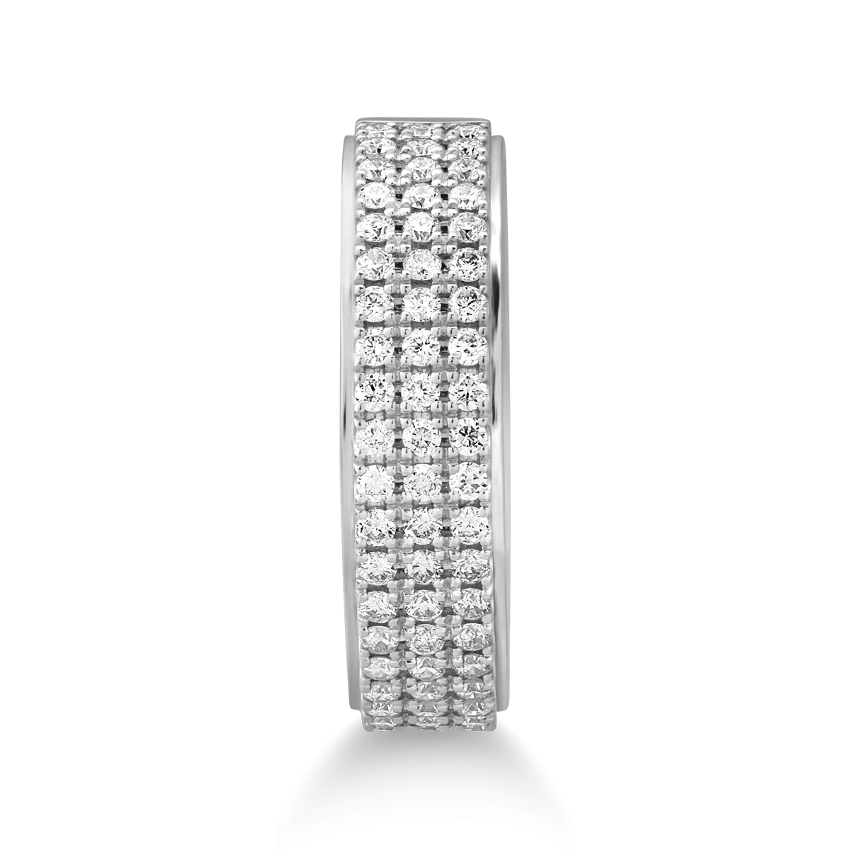 18K white gold ring with 0.43ct pink sapphire and 0.25ct diamonds