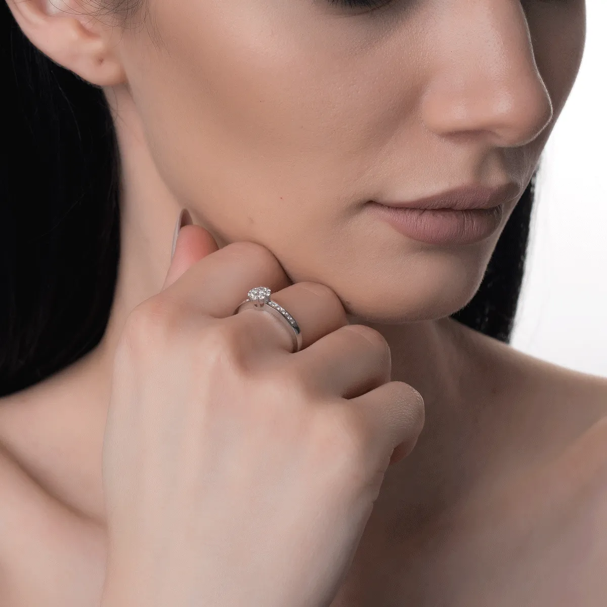 Inel din aur alb cu diamante de 0.34ct