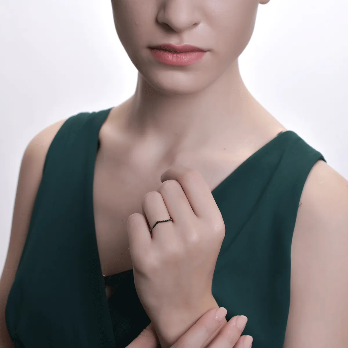 Rose gold half eternity ring with 0.1ct black diamonds