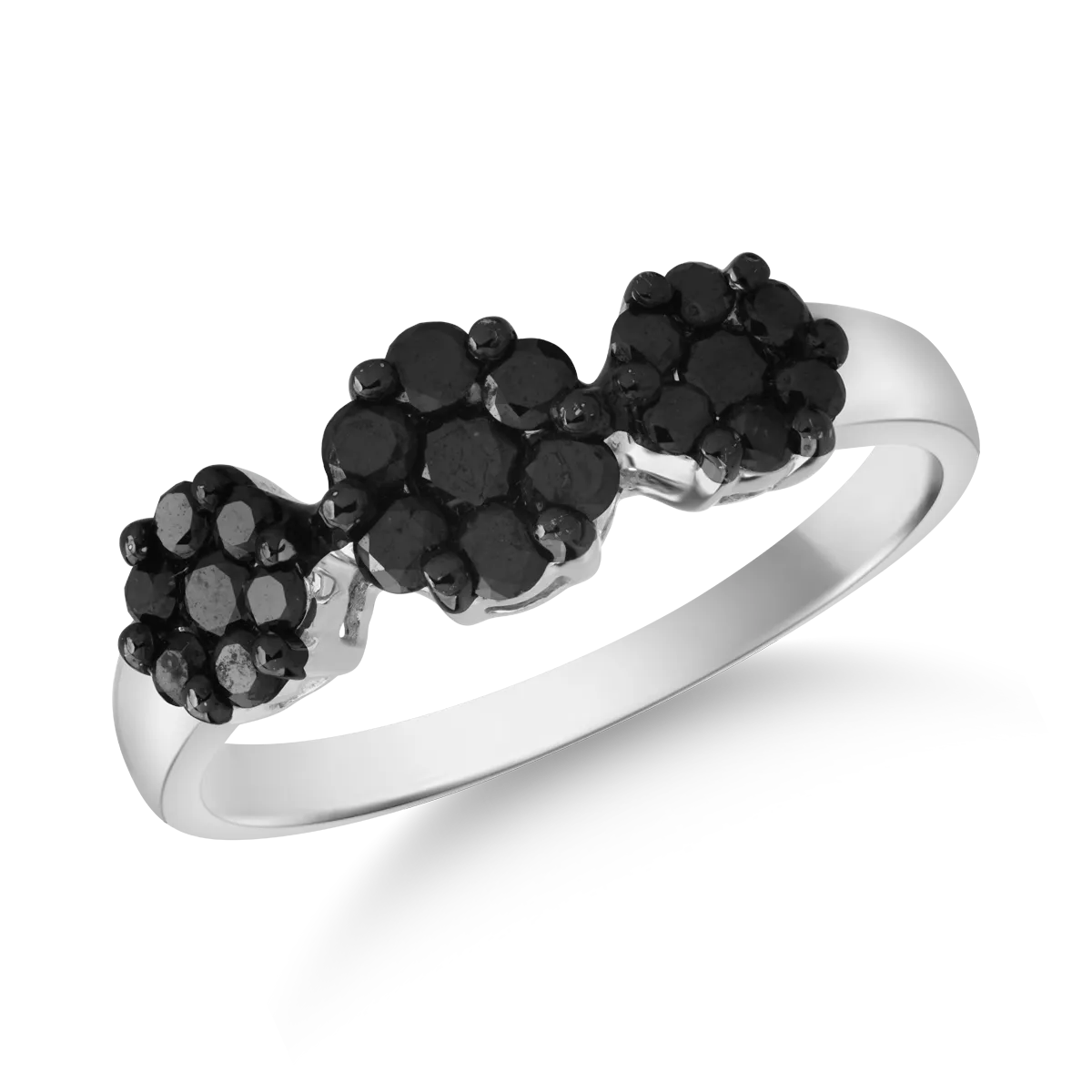 14K white gold ring with 0.61ct black diamonds