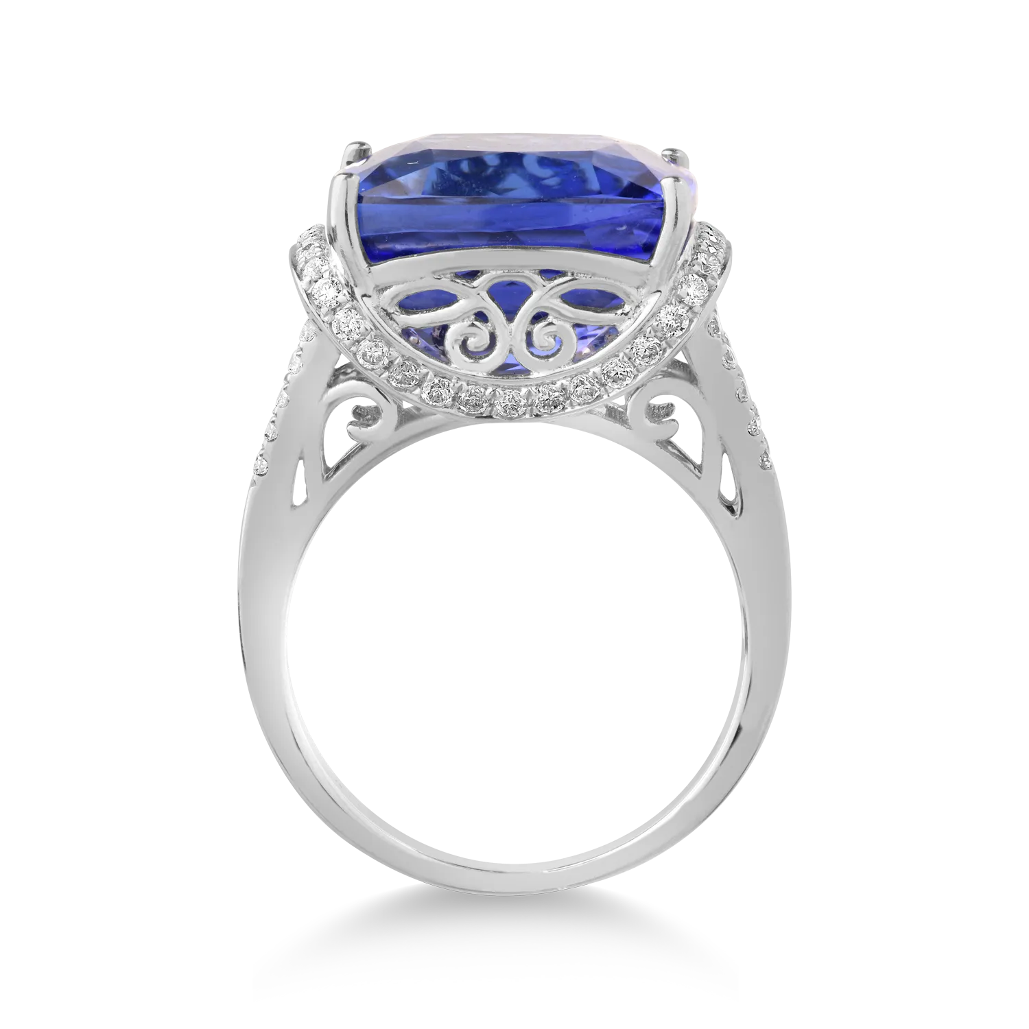 18K white gold ring with 14.15ct tanzanite and 0.5ct diamonds