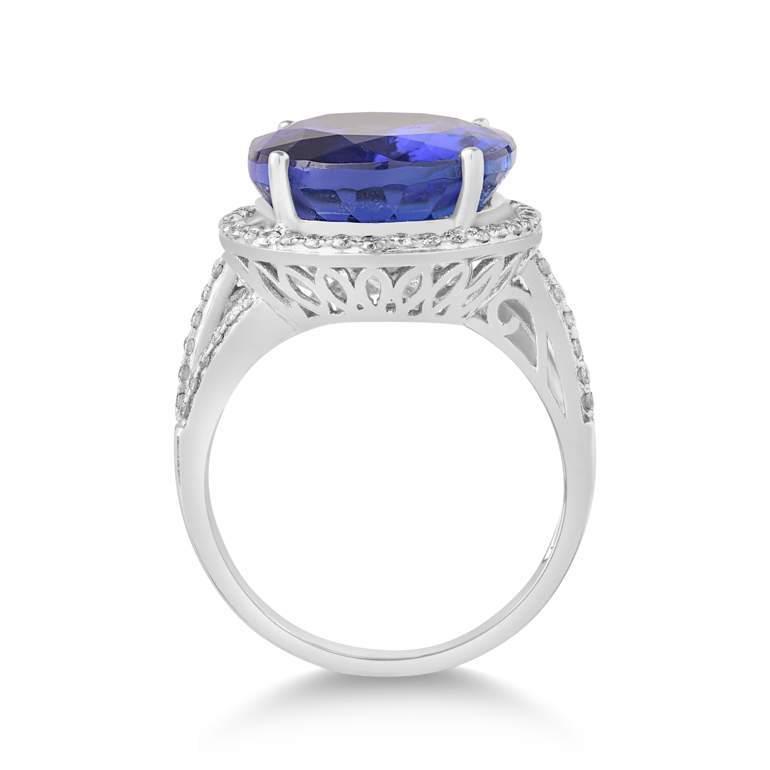18K white gold ring with tanzanite of 12.36ct and diamonds of 0.44ct