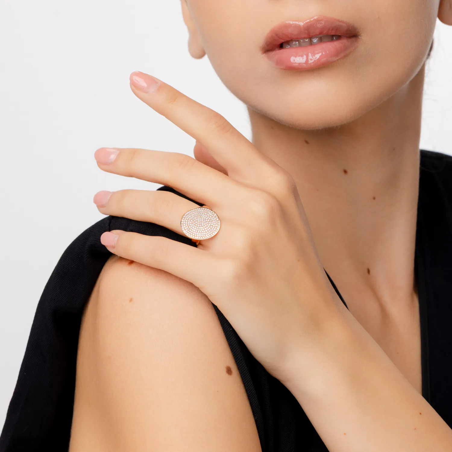 14K rózsaszín arany gyűrű 0.657ct gyémántokkal
