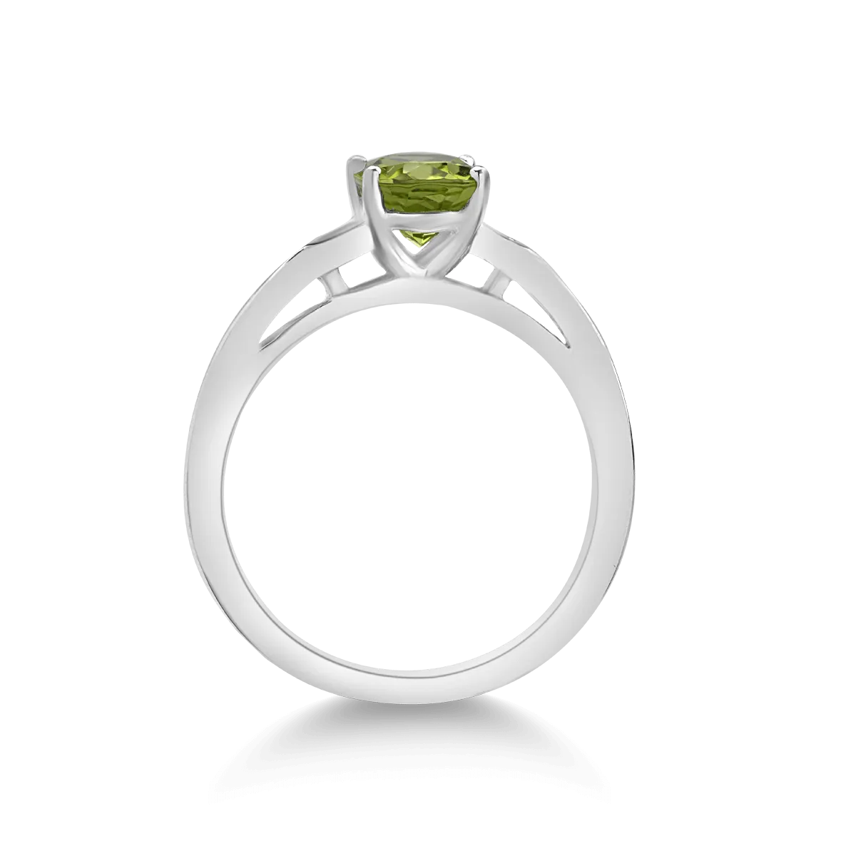 14K white gold ring with peridot of 1.45ct and diamonds of 0.04ct