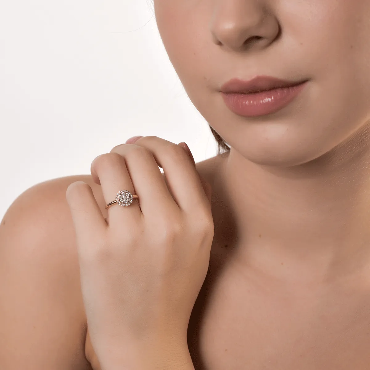Pierścionek z 14K różowego złota i diamenty 0.42kr