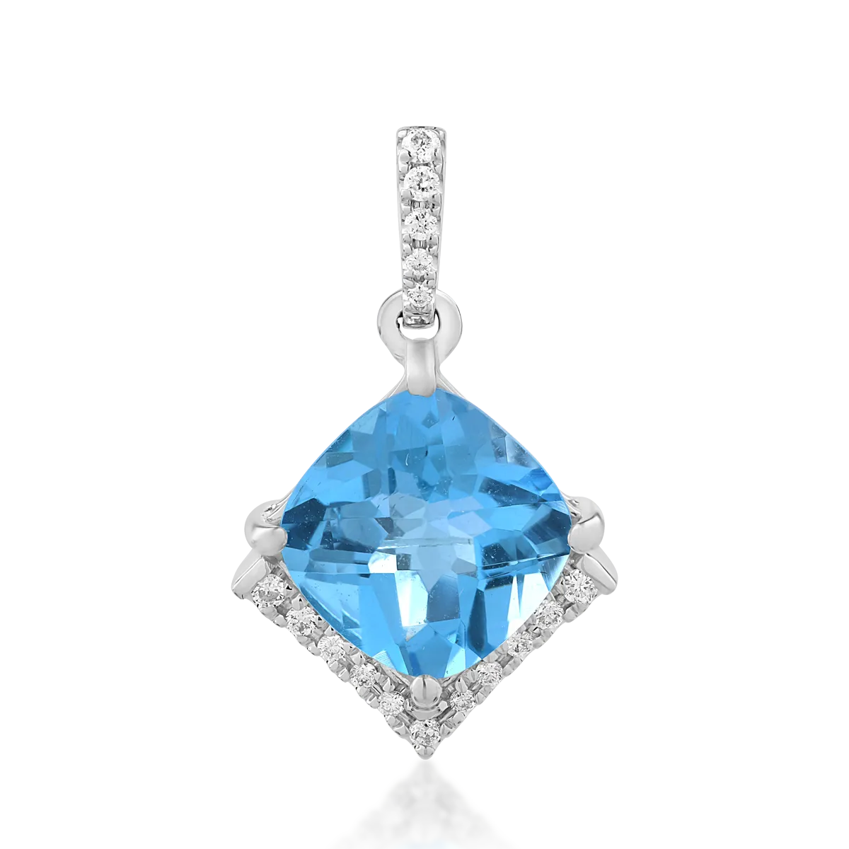 18K white gold pendant with 2.5ct blue topaz and 0.08ct diamonds
