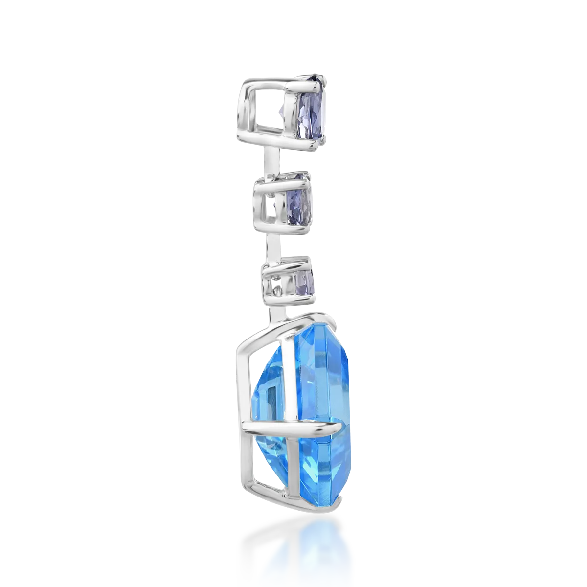 18K white gold pendant with 5.7ct blue topaz and 1ct iolite