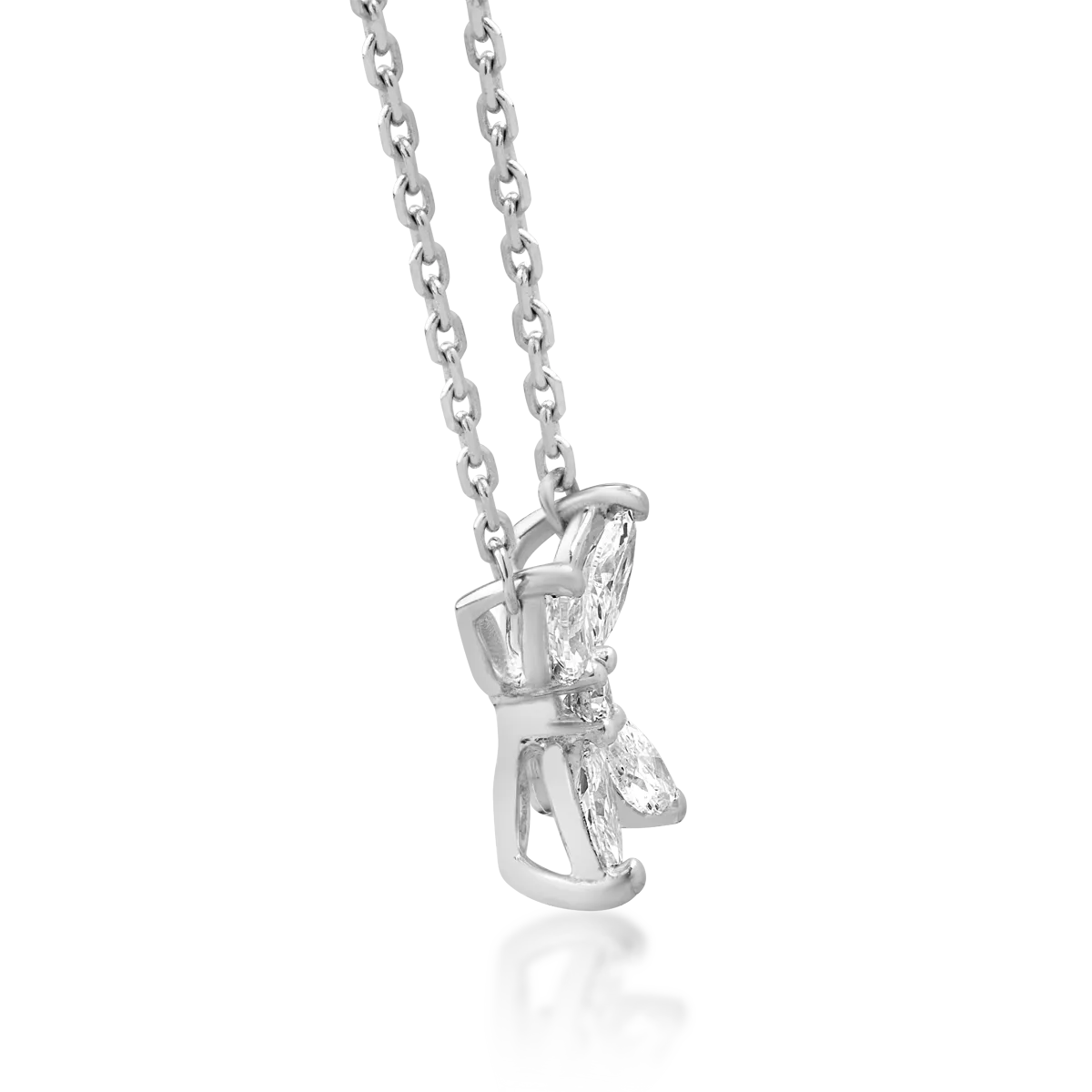 Колие от бяло злато от 14K с диаманти 0.31ct
