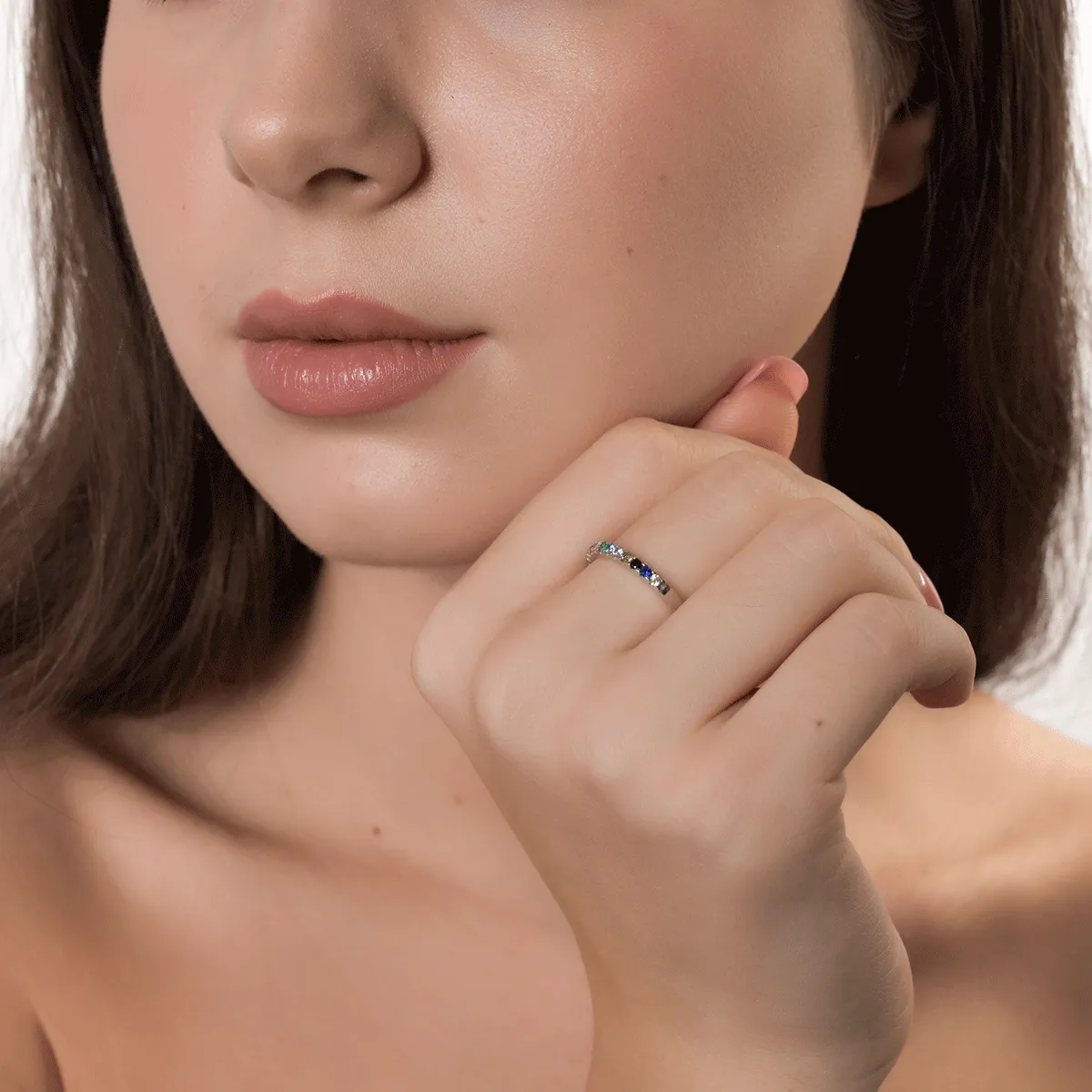 пръстен половин вечност от бяло злато