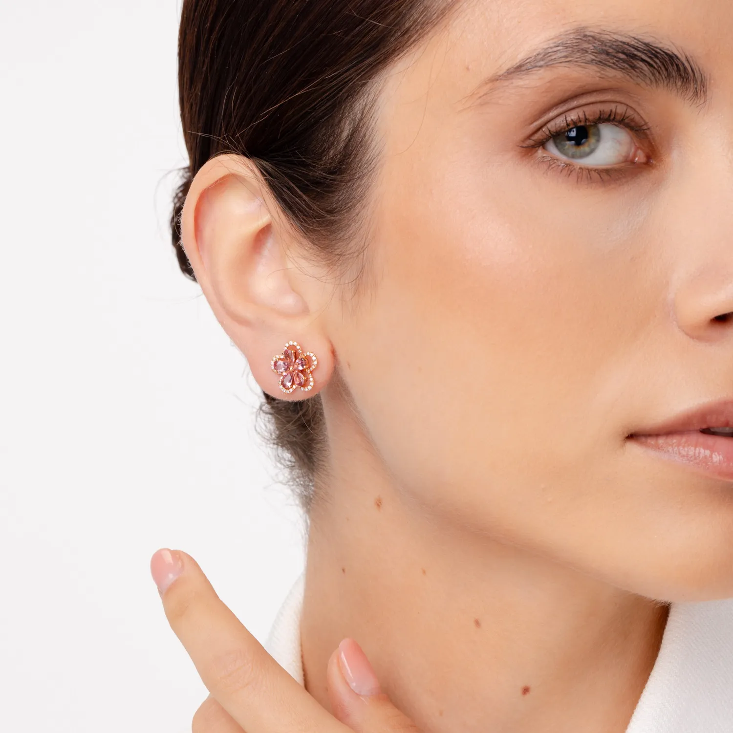 Kolczyki z 18K różowego złota z 1,9ct różowym turmalinem i 0,29ct diamentem