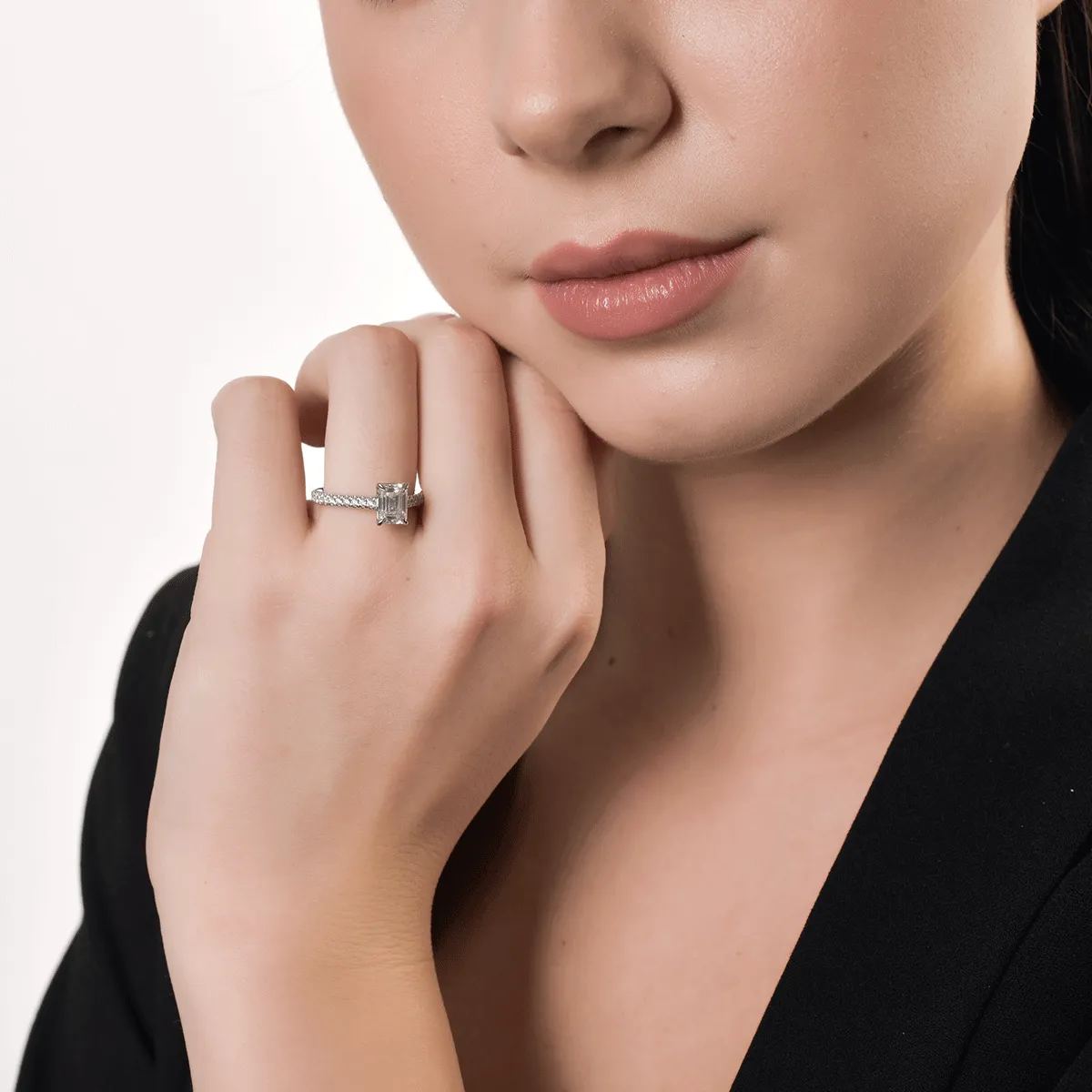 Inel de logodna din platina cu diamant de 1.5ct si diamante de 0.33ct