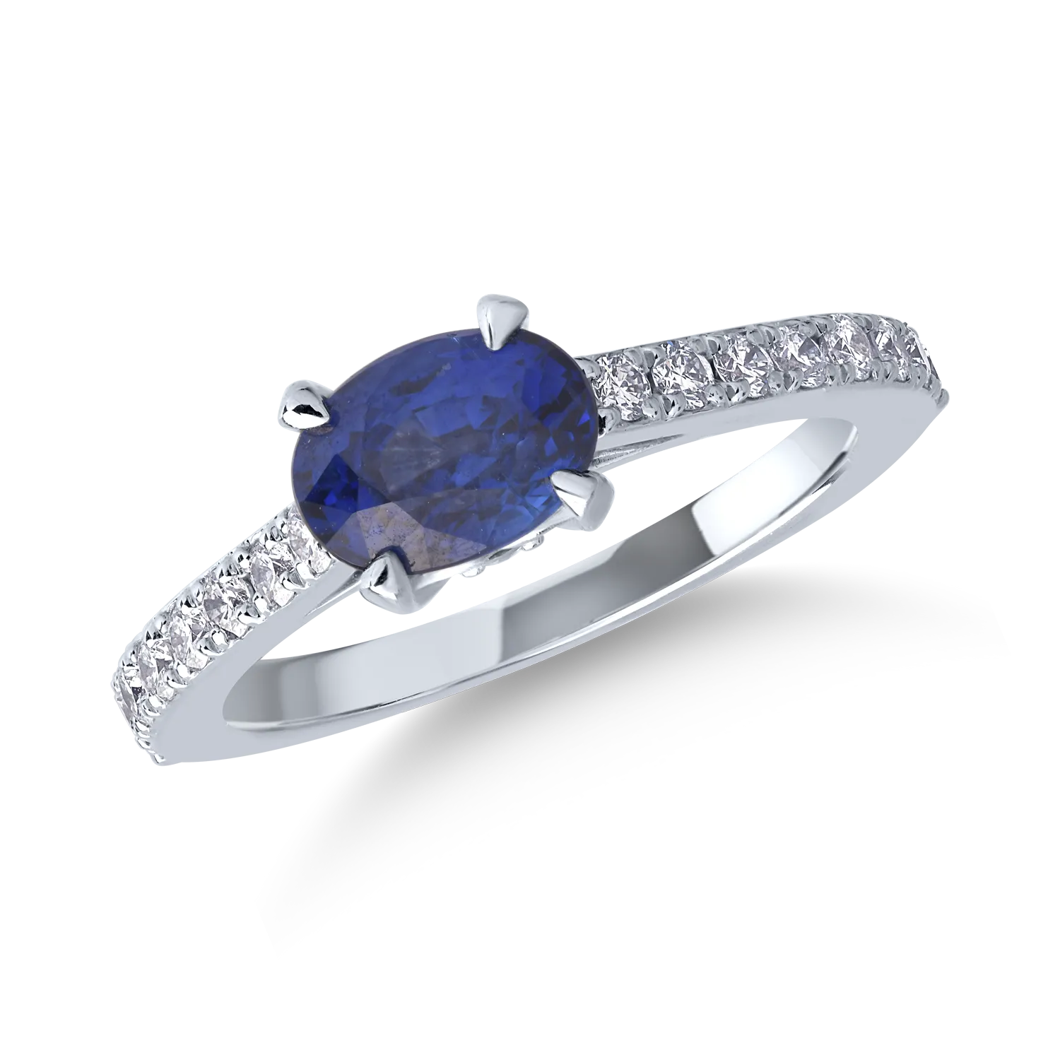 18K white gold ring with 1.15ct sapphire and 0.27ct diamonds