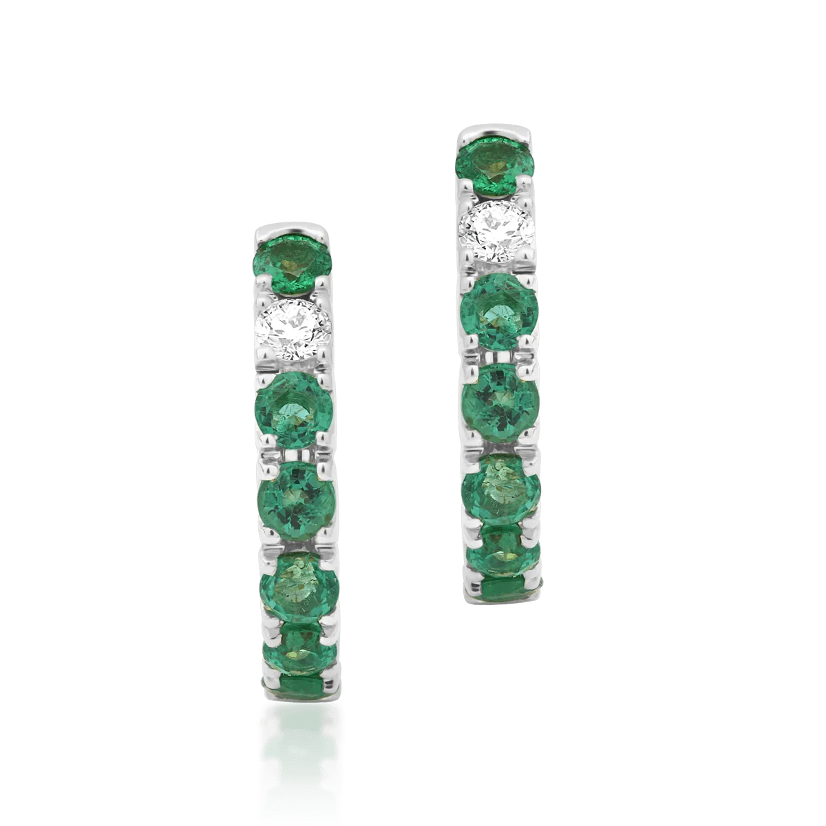 18K white gold earrings with 0.68ct emeralds and 0.1ct diamonds