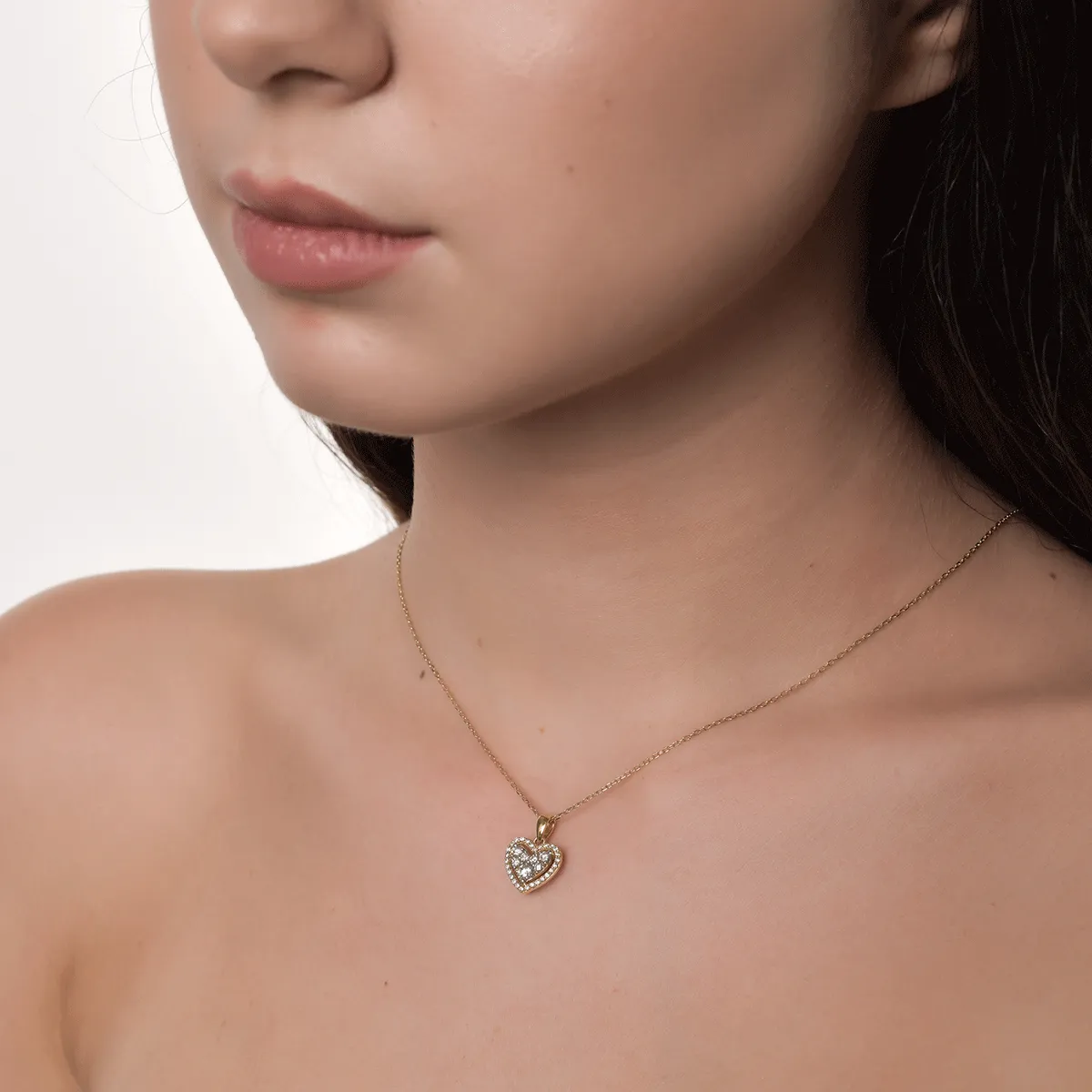 Pandantiv inimioara din aur galben cu diamante de 0.5ct - imagine 4