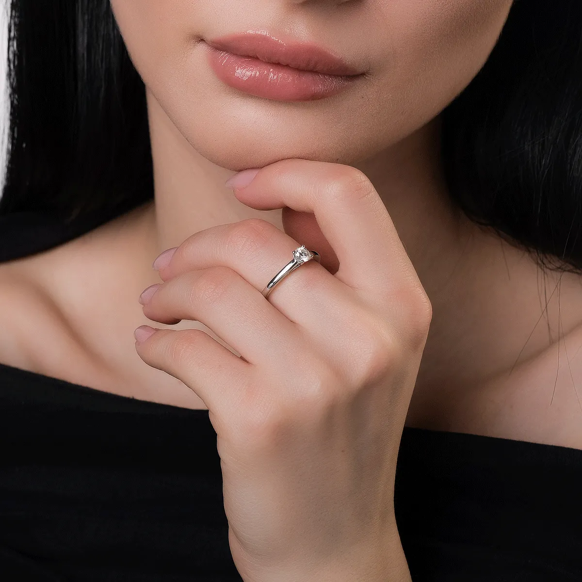 Inel de logodna din aur alb cu diamant de 0.3ct