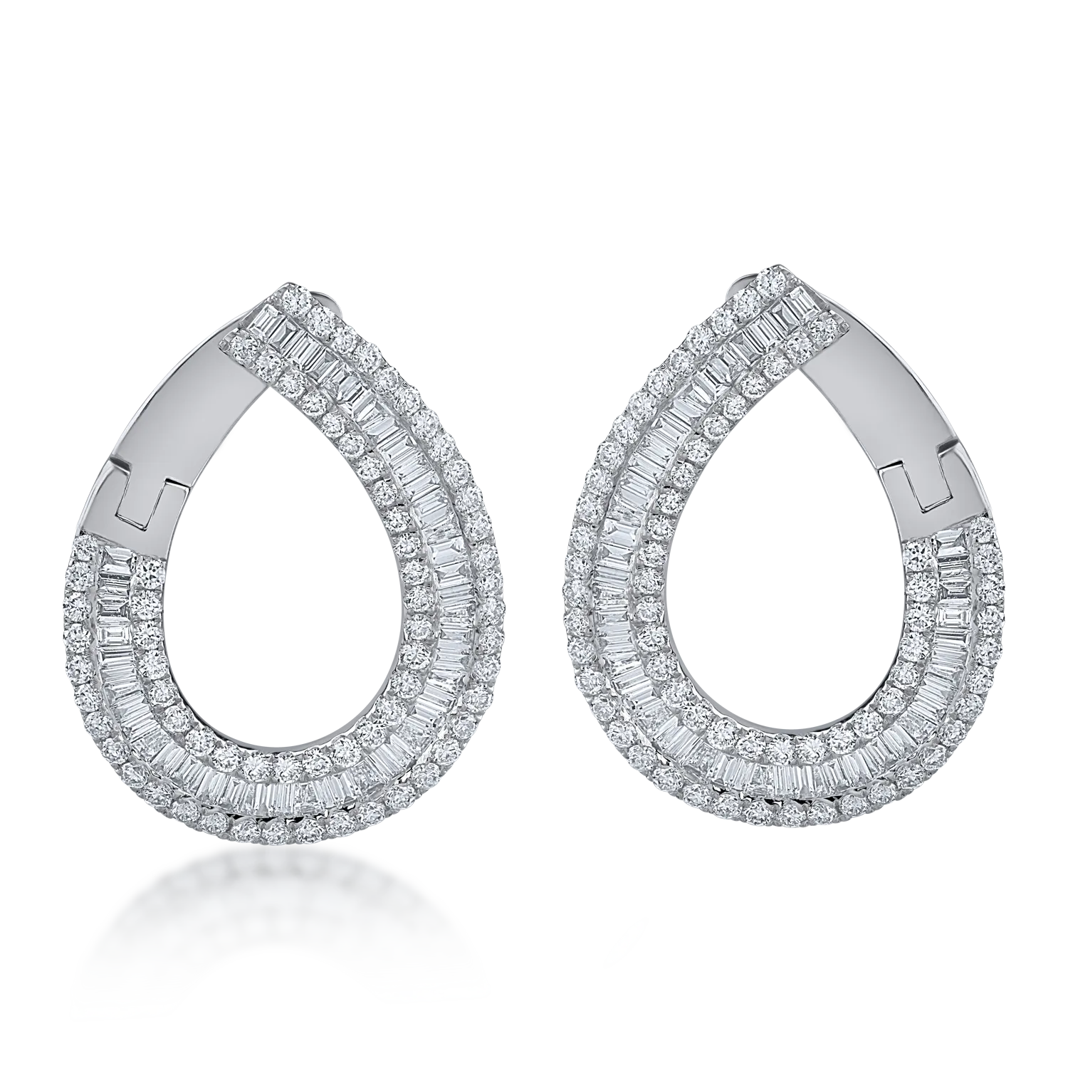 White gold earrings with 2.26ct diamonds-120596