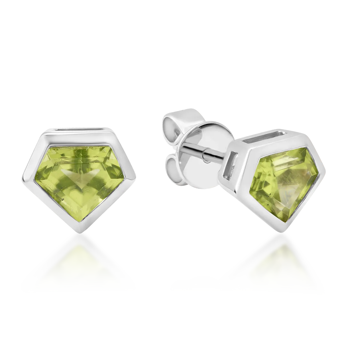 18K white gold earrings with peridote of 1.26ct