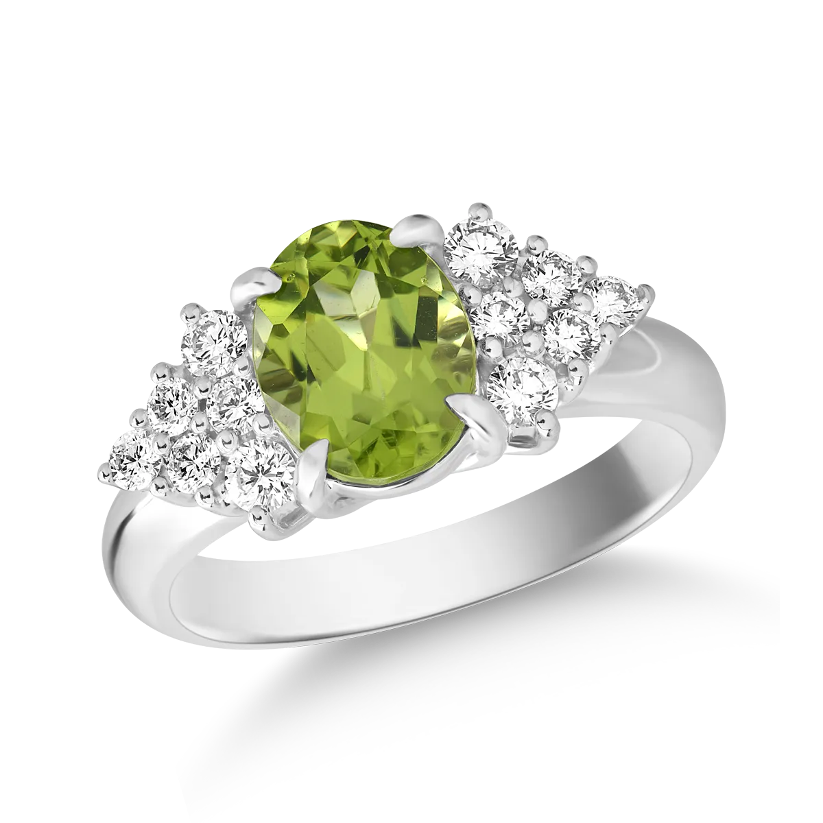 18K white gold ring with 1.94ct peridot and 0.45ct diamonds