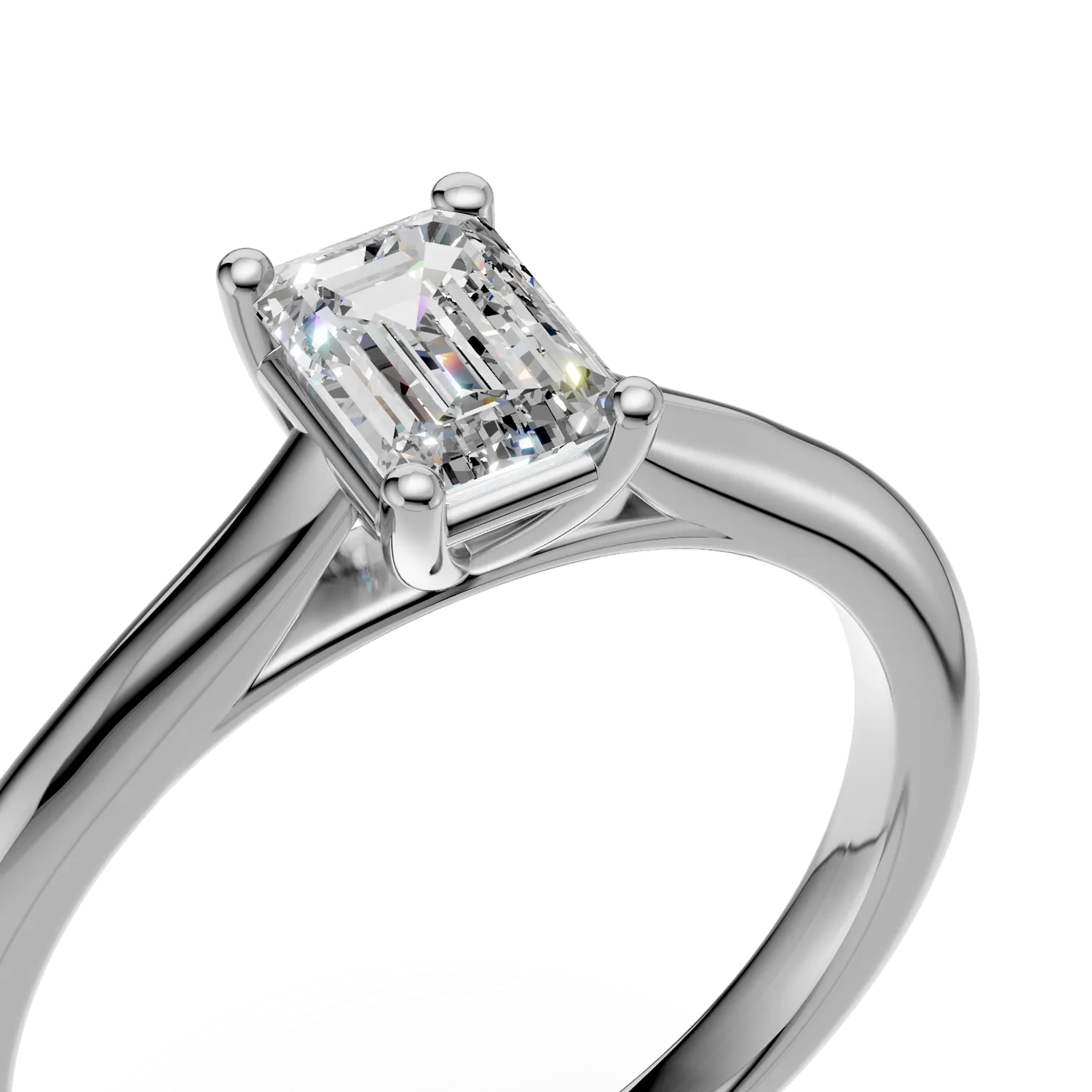 Inel de logodna din platina cu un diamant solitaire de 0.62ct