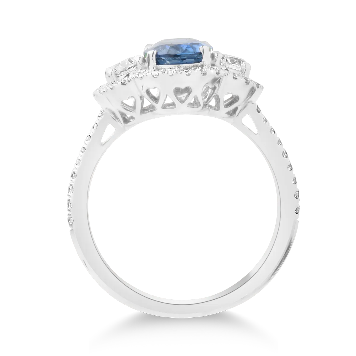18 karátos fehérarany gyűrű 1,31 karátos zafírral és 0,68 karátos gyémántokkal
