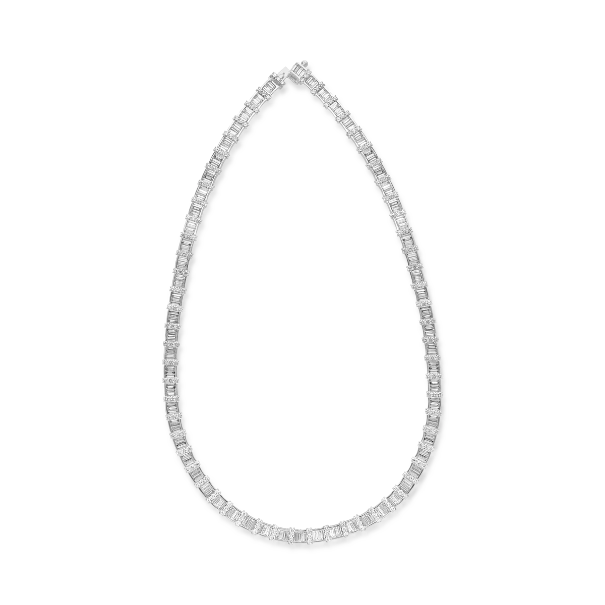 Colier din aur alb cu diamante baguette si rotunde de 13.29ct