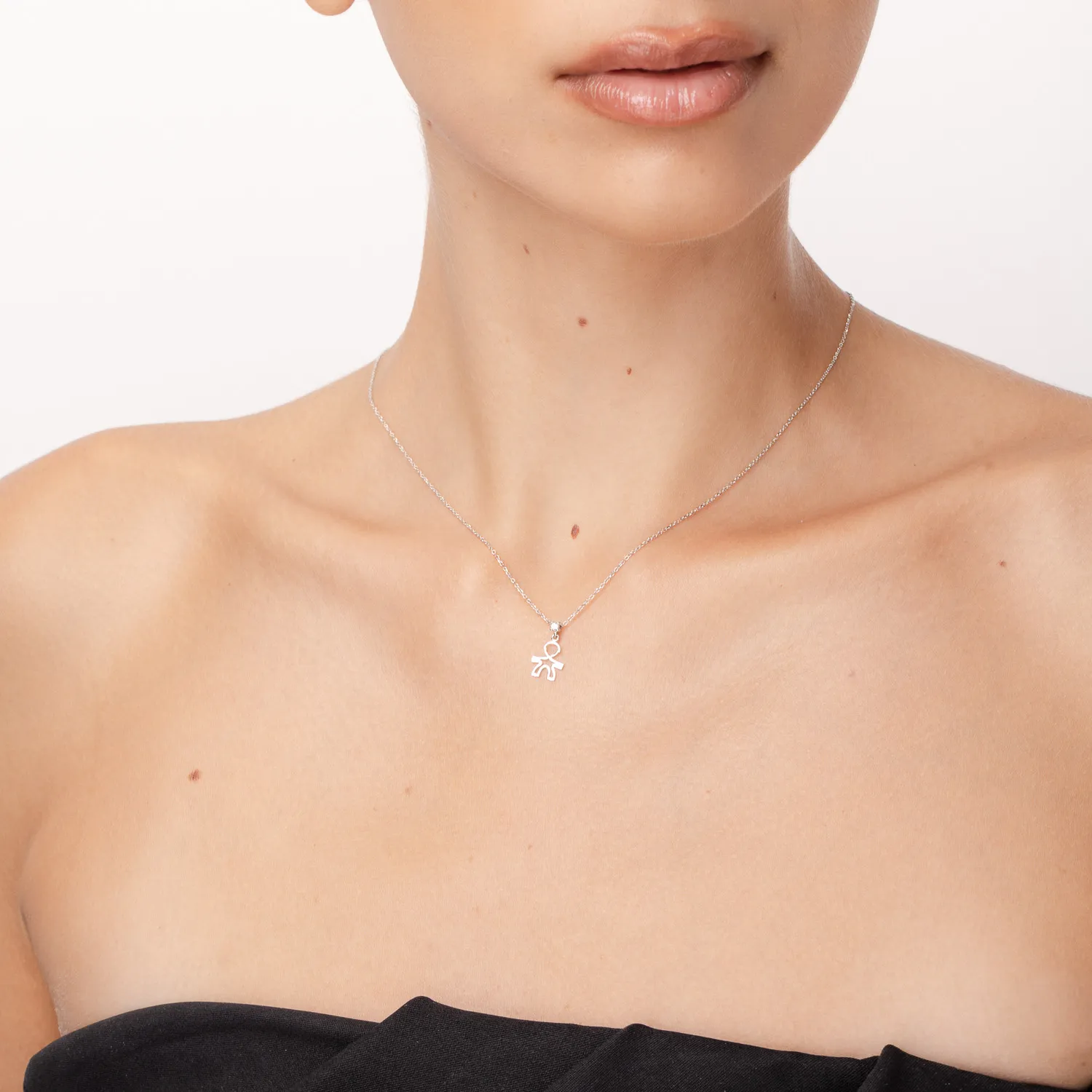 14K white gold pendant necklace