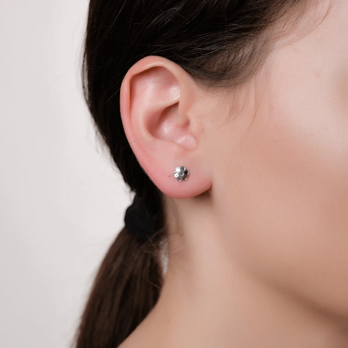 14K white gold earrings