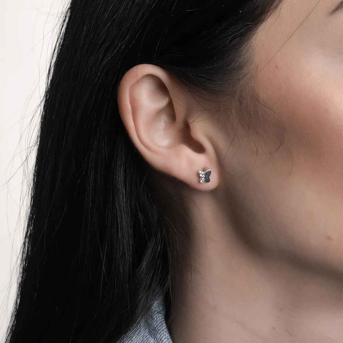 14K white gold earrings