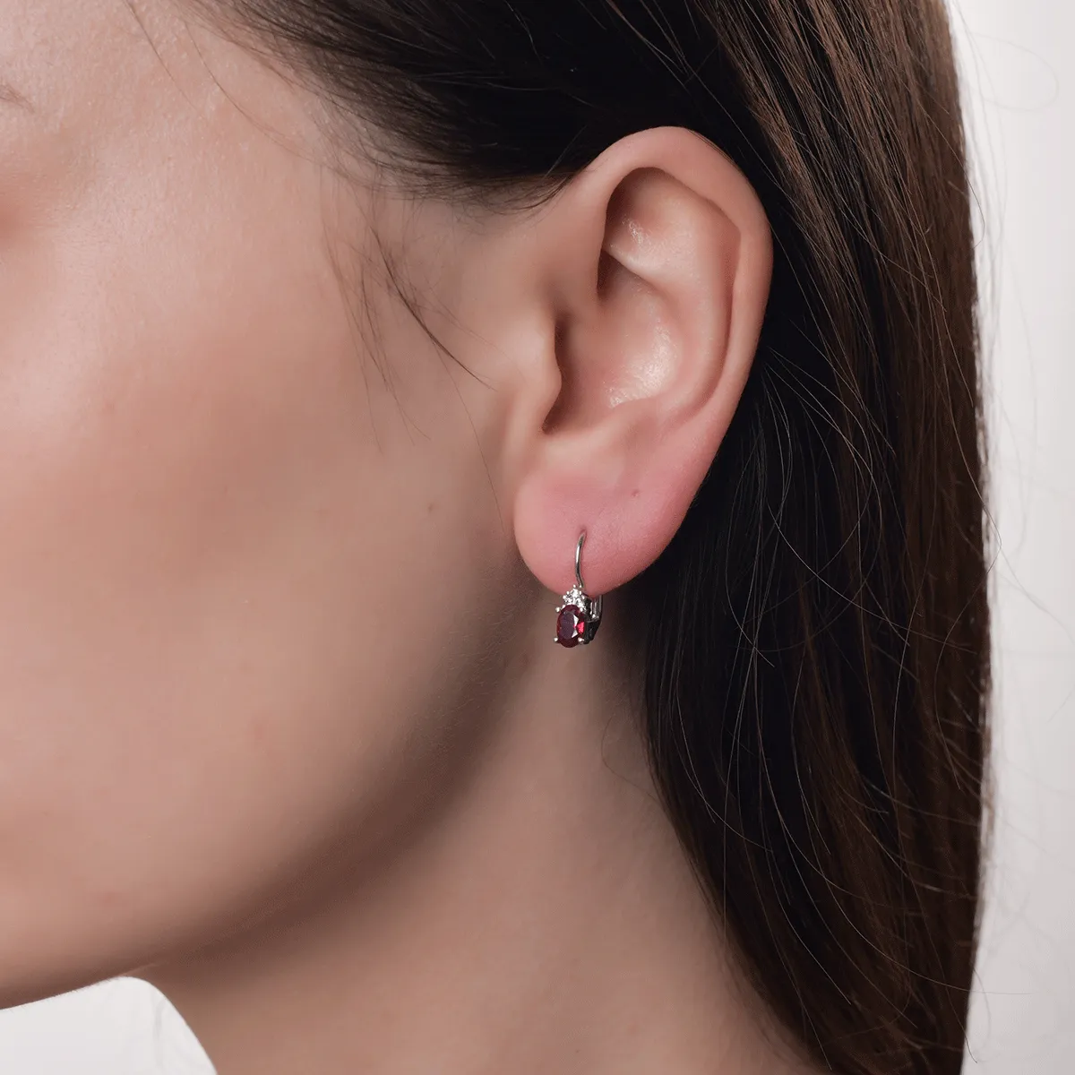 Обеци от бяло злато 14K