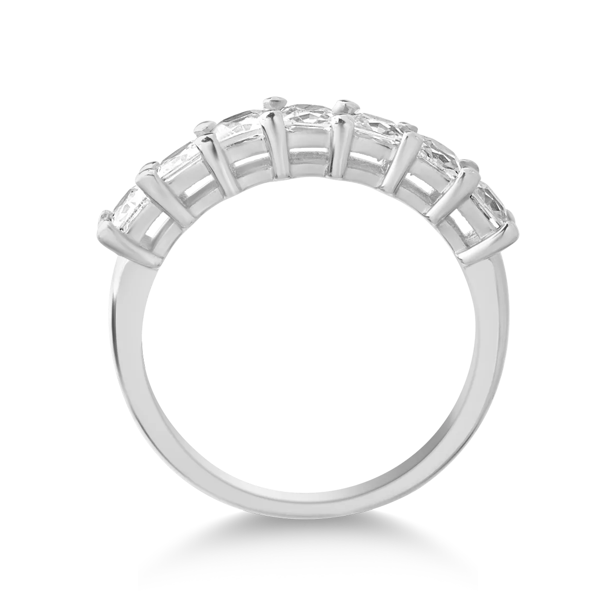 White gold ring with microsetting zirconia