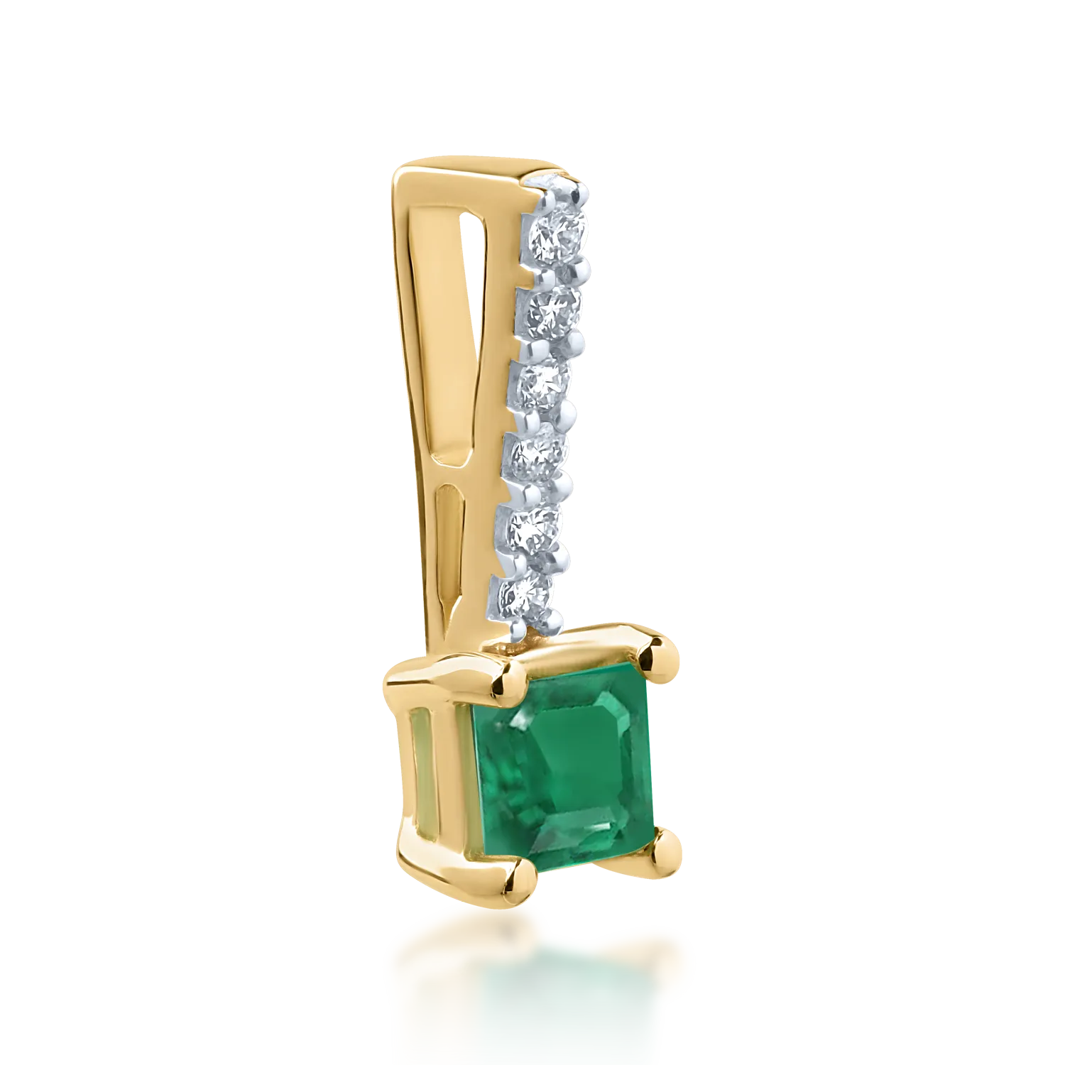 14K yellow gold pendant with a 0.141ct emerald and 0.03ct diamonds