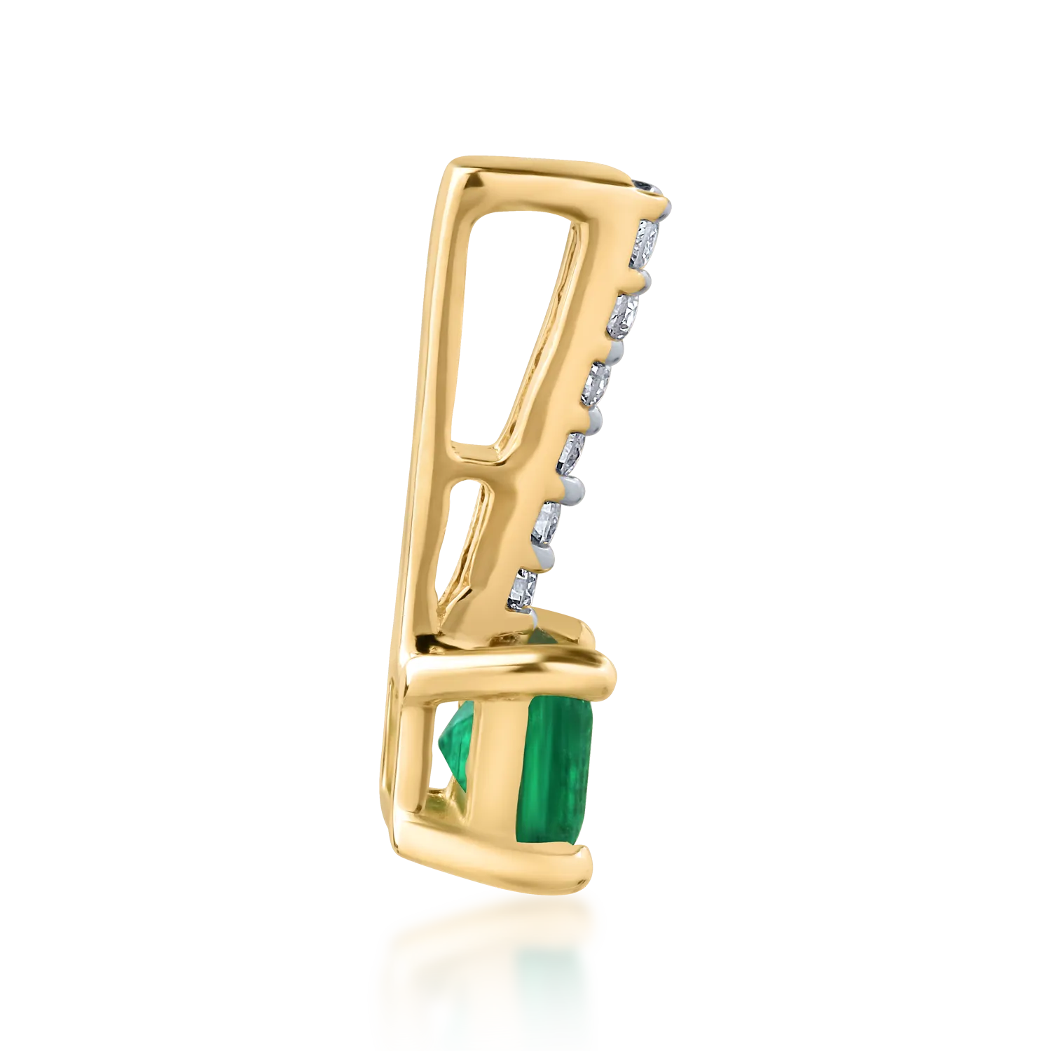 14K yellow gold pendant with a 0.141ct emerald and 0.03ct diamonds