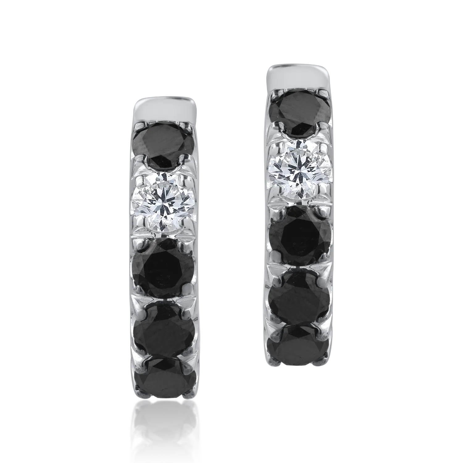 18K white gold earrings with 0.44ct clear diamonds and 1.68ct black diamonds