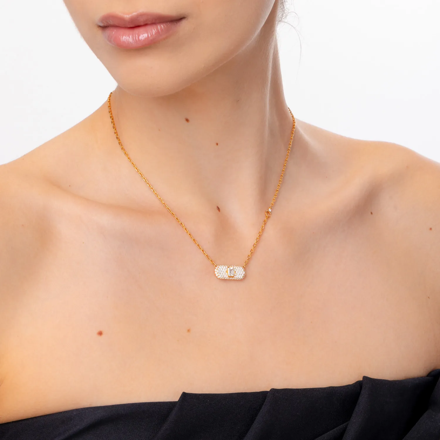 Naszyjnik z 18K różowego złota z diamentami o masie 1.19ct