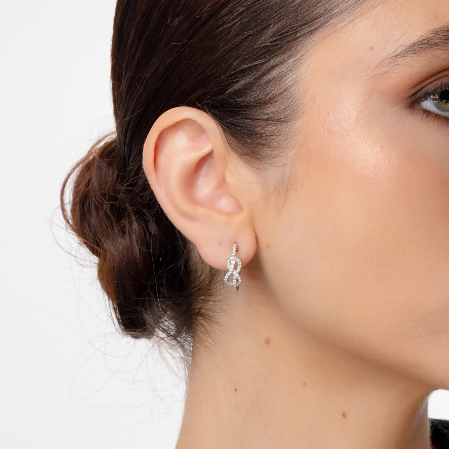 Kolczyki z białego 18K złota z 0.5ct diamentami