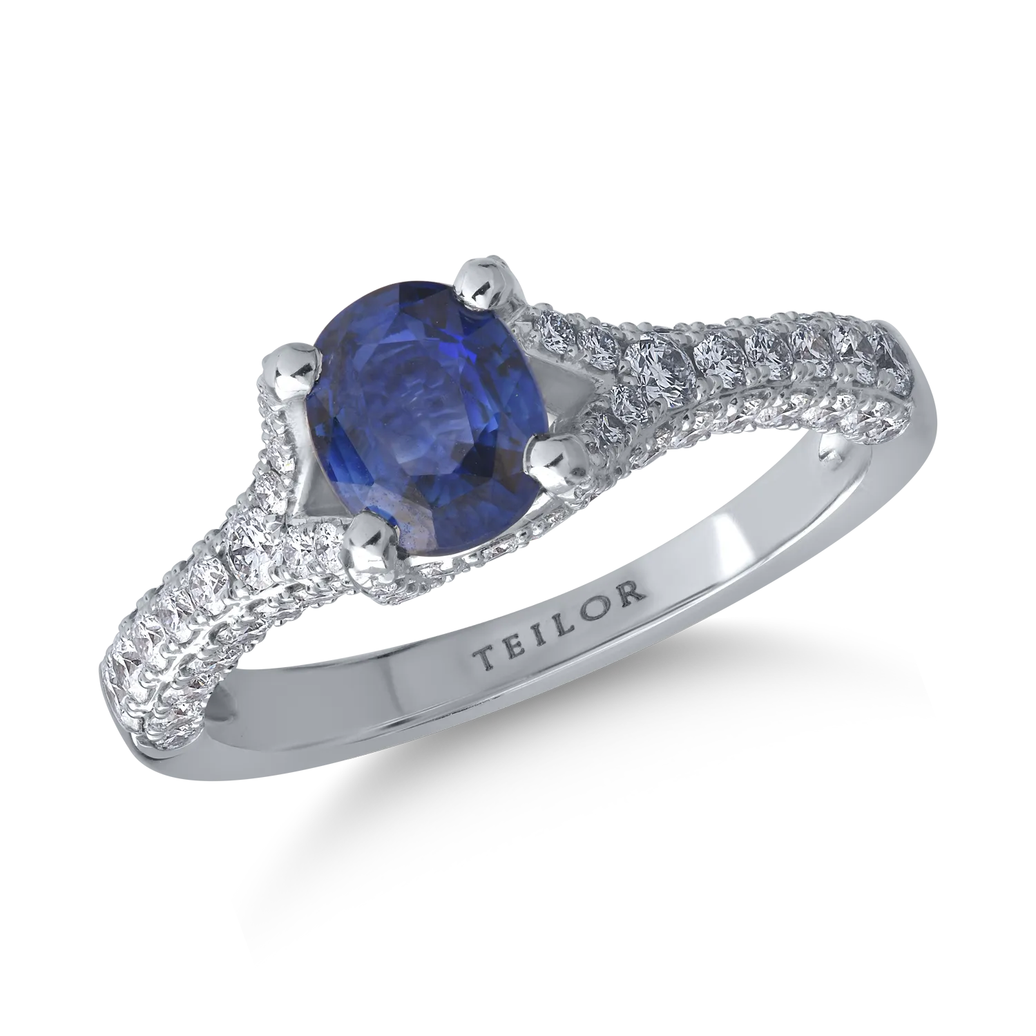 18K white gold ring with 1.069ct sapphire and 0.76ct diamonds