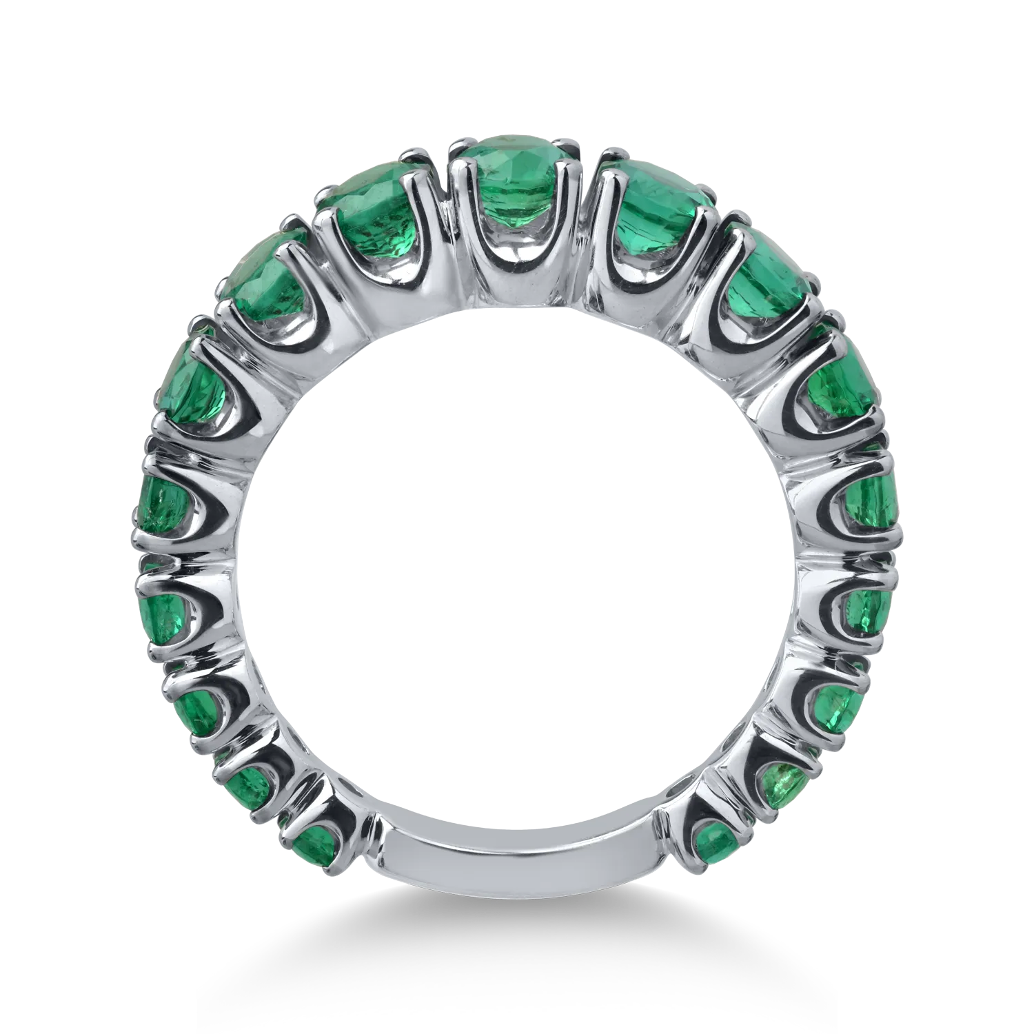 18K white gold ring with 2.13ct emeralds