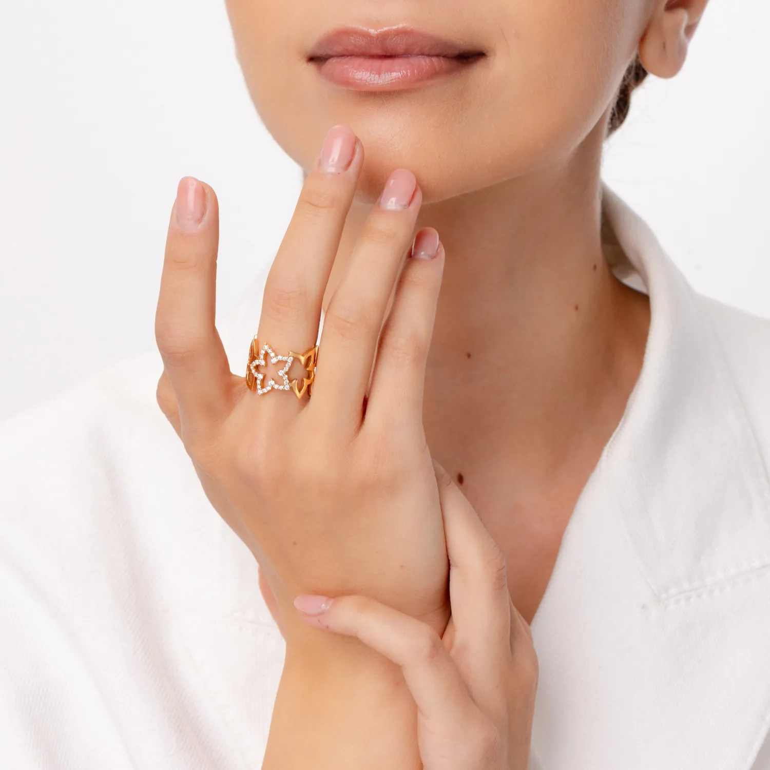 Pierścionek z 18K różowego złota z diamentami o masie 0.36ct
