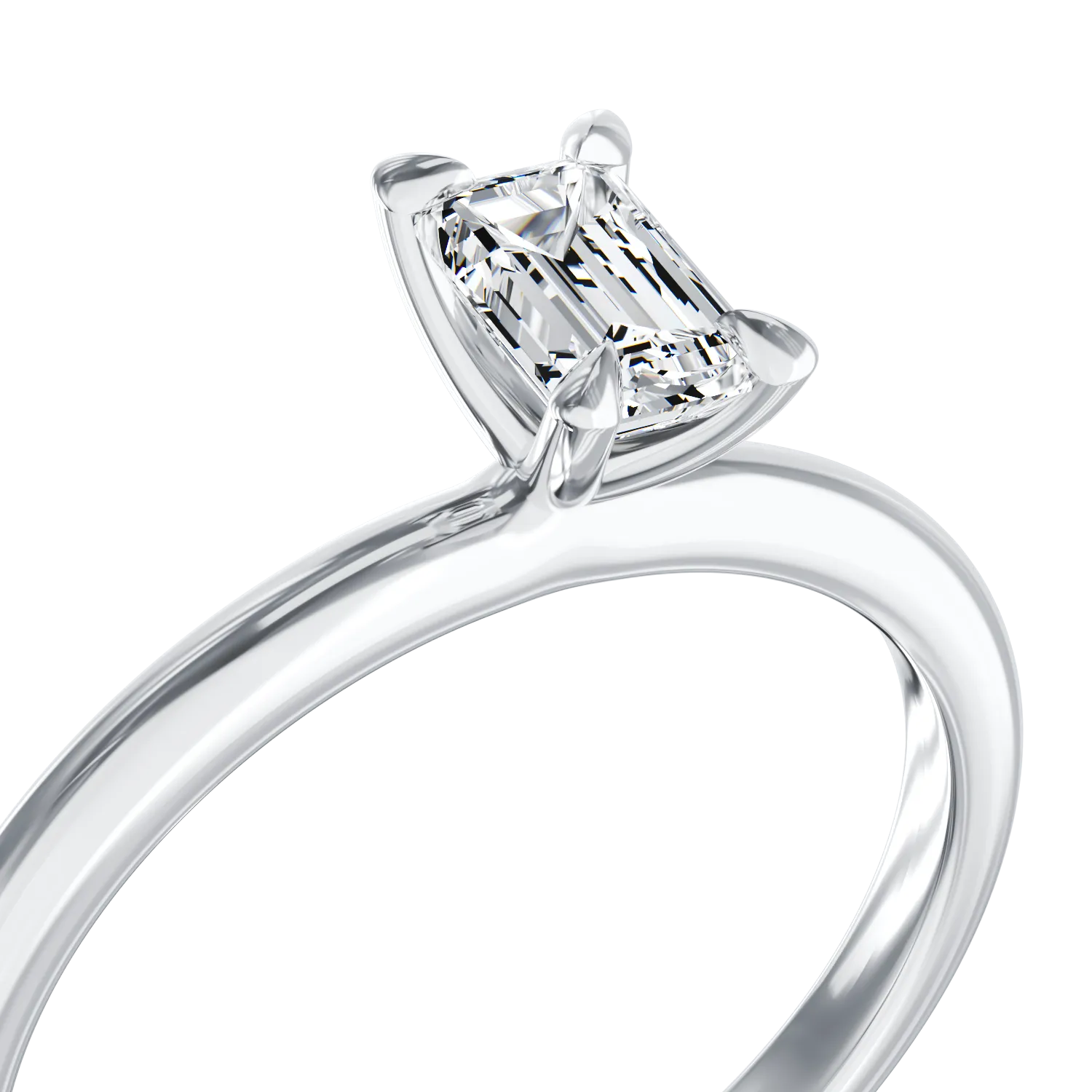 18K white gold engagement ring with a 0.4ct solitaire diamond