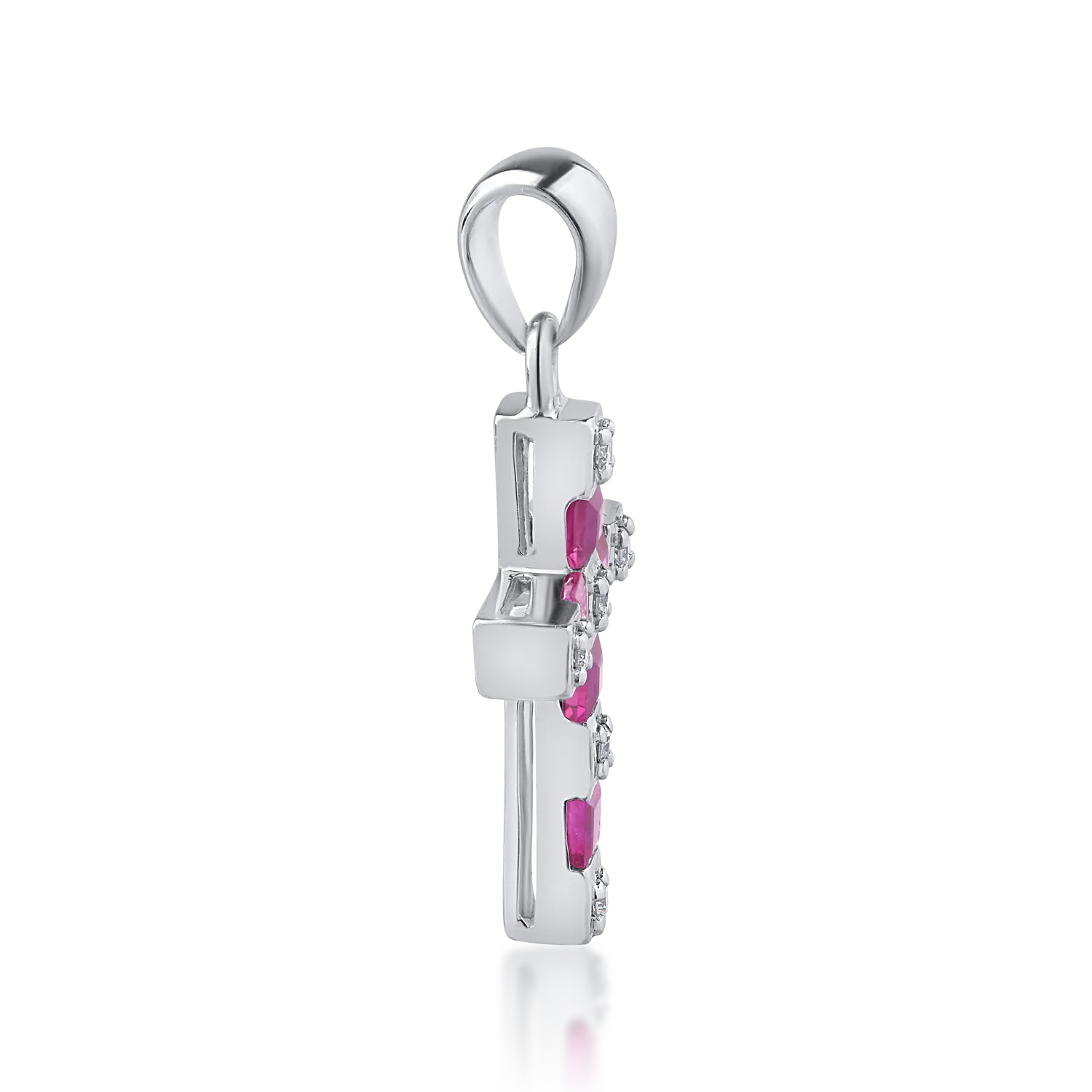 Pandantiv cruce din aur alb de 18K cu rubine de 0.26ct si diamante de 0.04ct