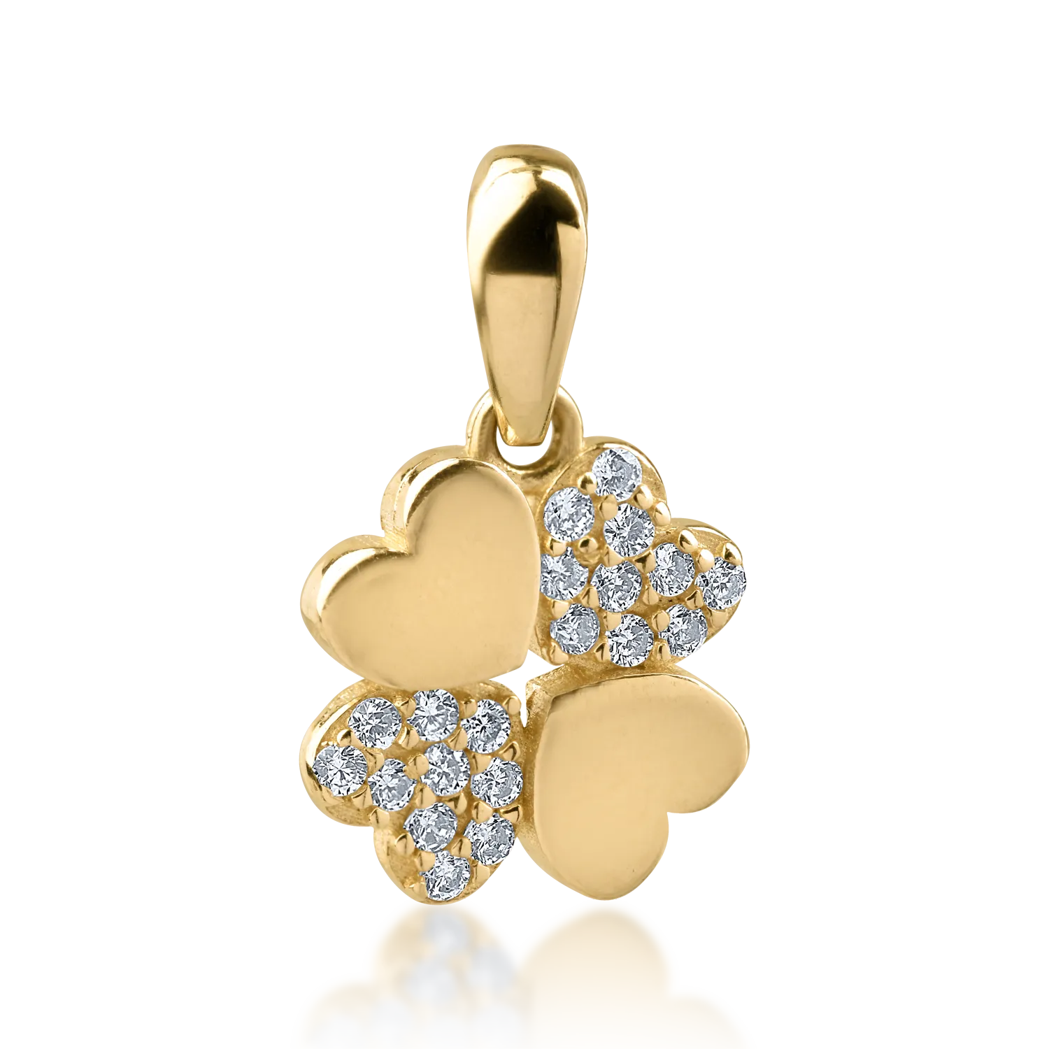 Yellow gold clover pendant