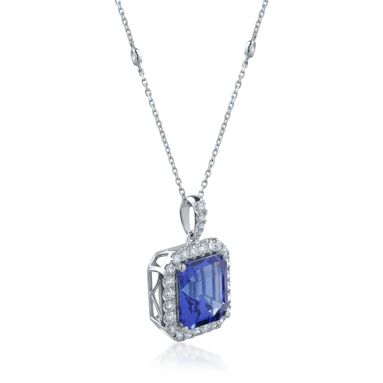 Lant cu pandantiv din aur alb cu tanzanit de 7.18ct si diamante de 0.63ct