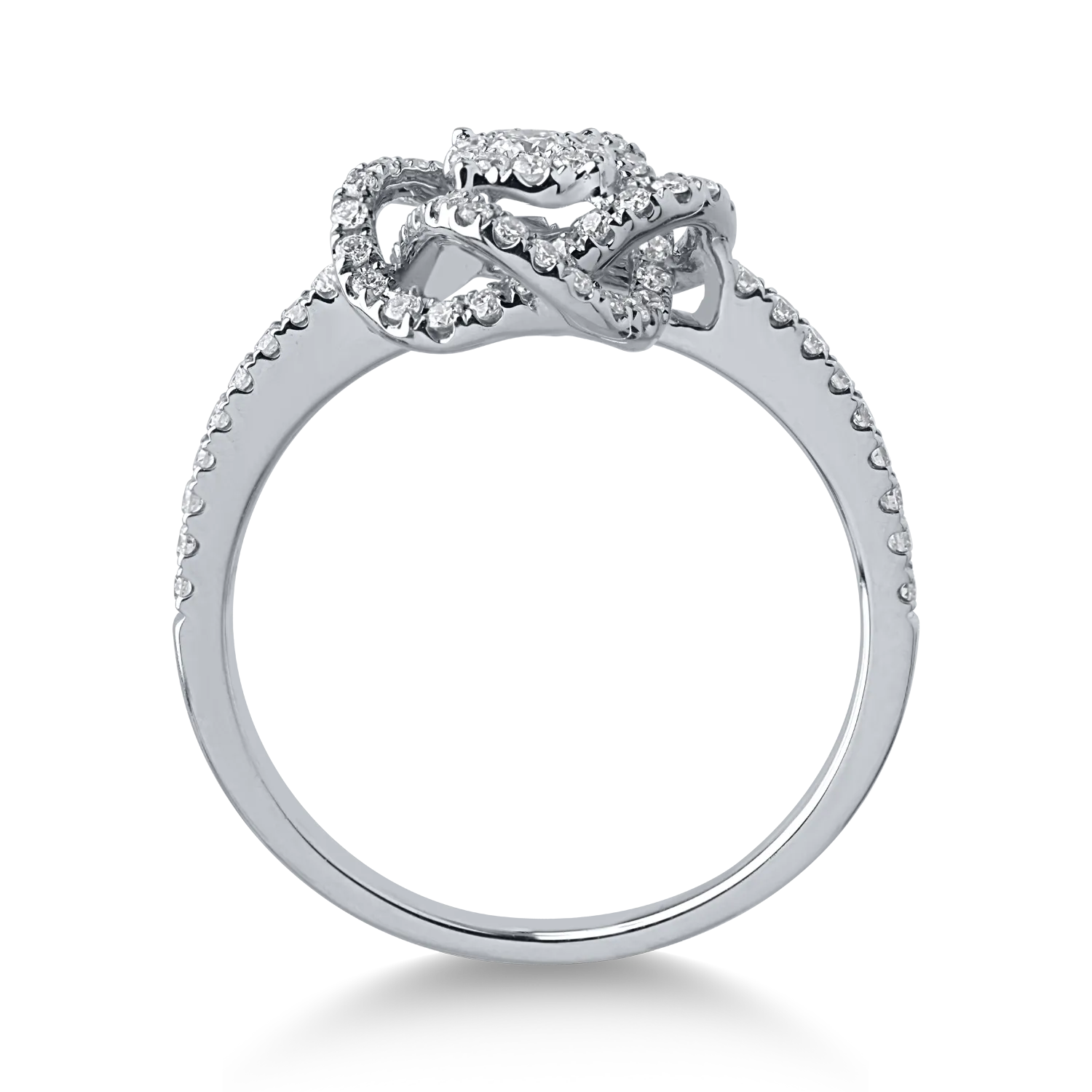 White gold ring with 0.6ct diamonds